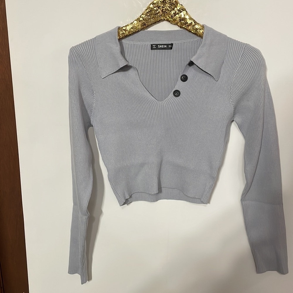 Neutral Gray Ribbed Cropped Sweater - Picture 7 of 11